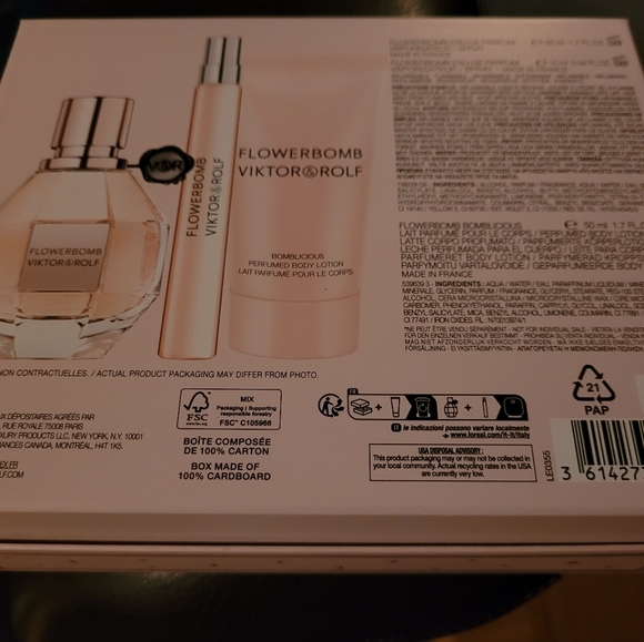 FLOWERBOMB, Christmas 2022 edition - got it as a gift - Picture 2 of 4